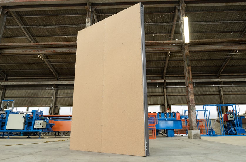 柱・梁、壁パネルの製作／出荷は、ATC専用工場でニーズ合わせて自由自在